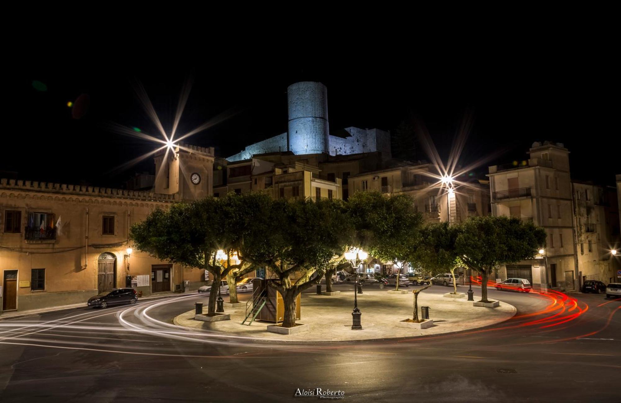 Holiday Home Castle Salemi - Casa Vacanze Dış mekan fotoğraf